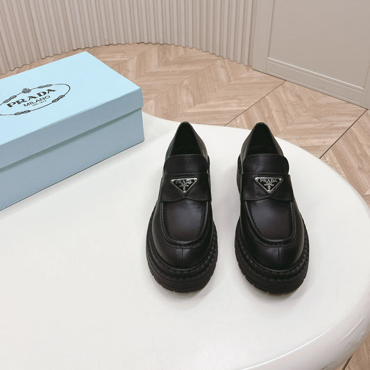 PRA BRUSHED MONOLITH LOAFERS BLACK CALFSKIN - 35