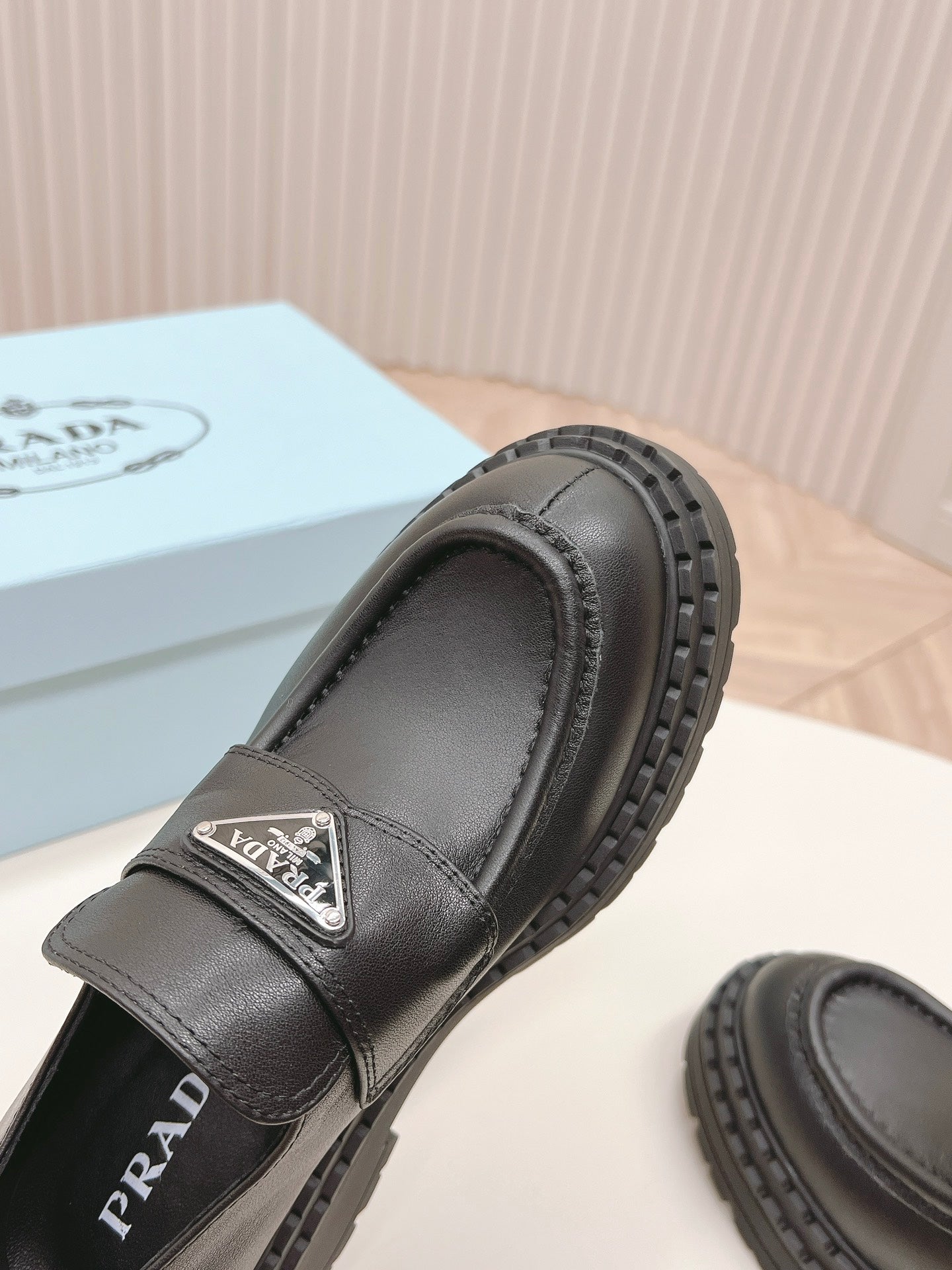 PRA BRUSHED MONOLITH LOAFERS BLACK CALFSKIN - 35