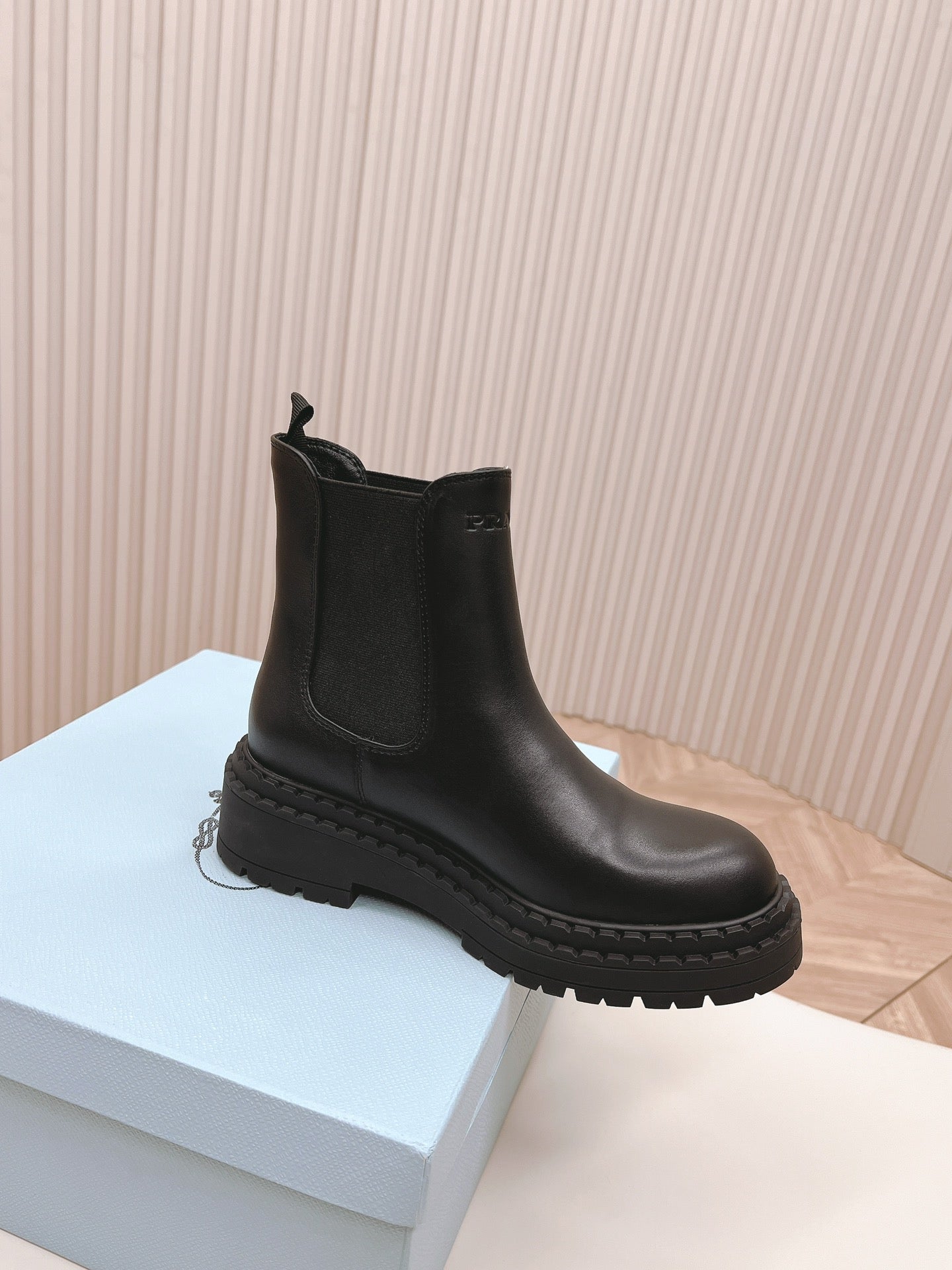 PRA BRUSHED BOOTIES BLACK CALFSKIN - 35