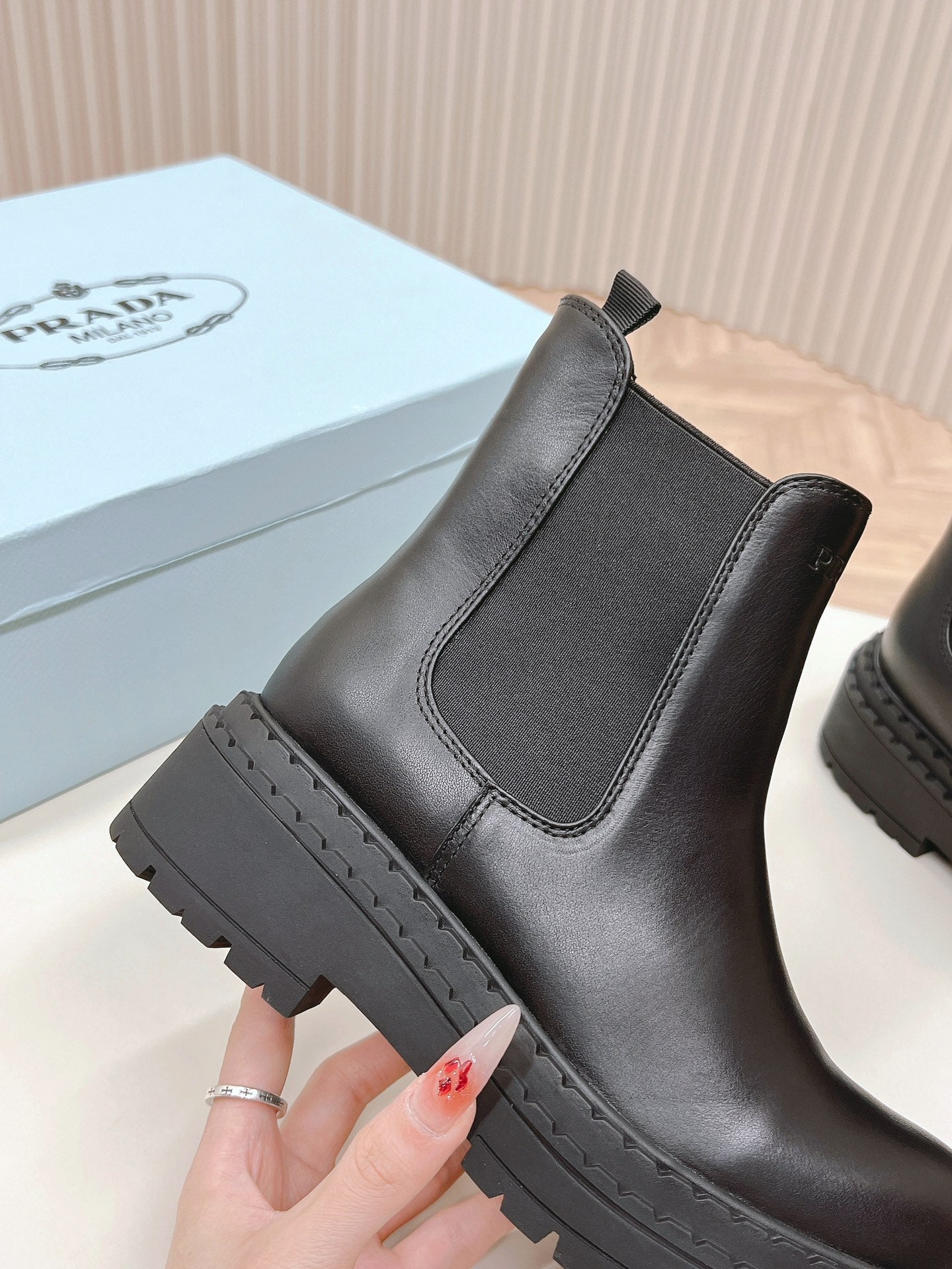 PRA BRUSHED BOOTIES BLACK CALFSKIN - 35