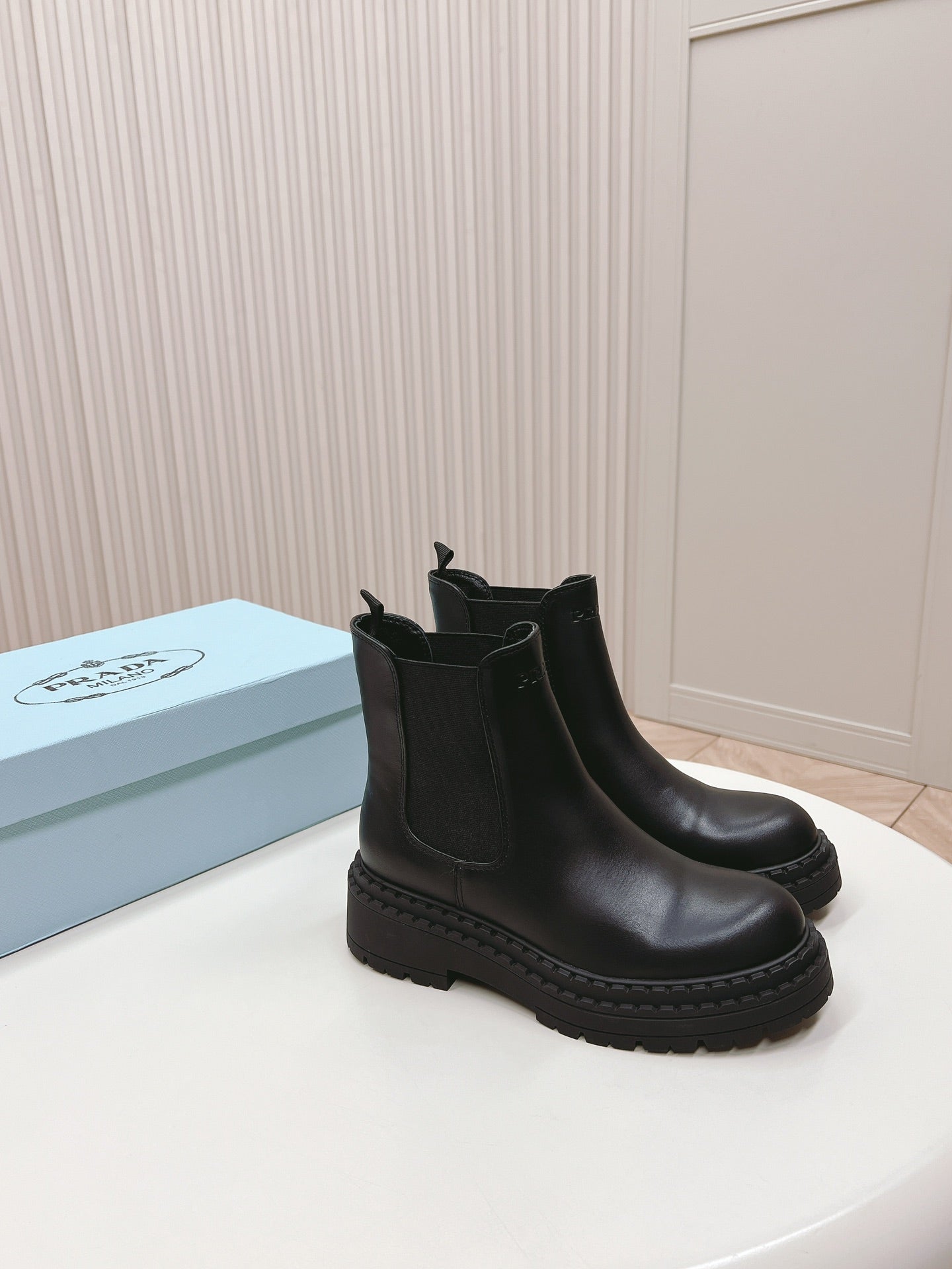 PRA BRUSHED BOOTIES BLACK CALFSKIN - 35