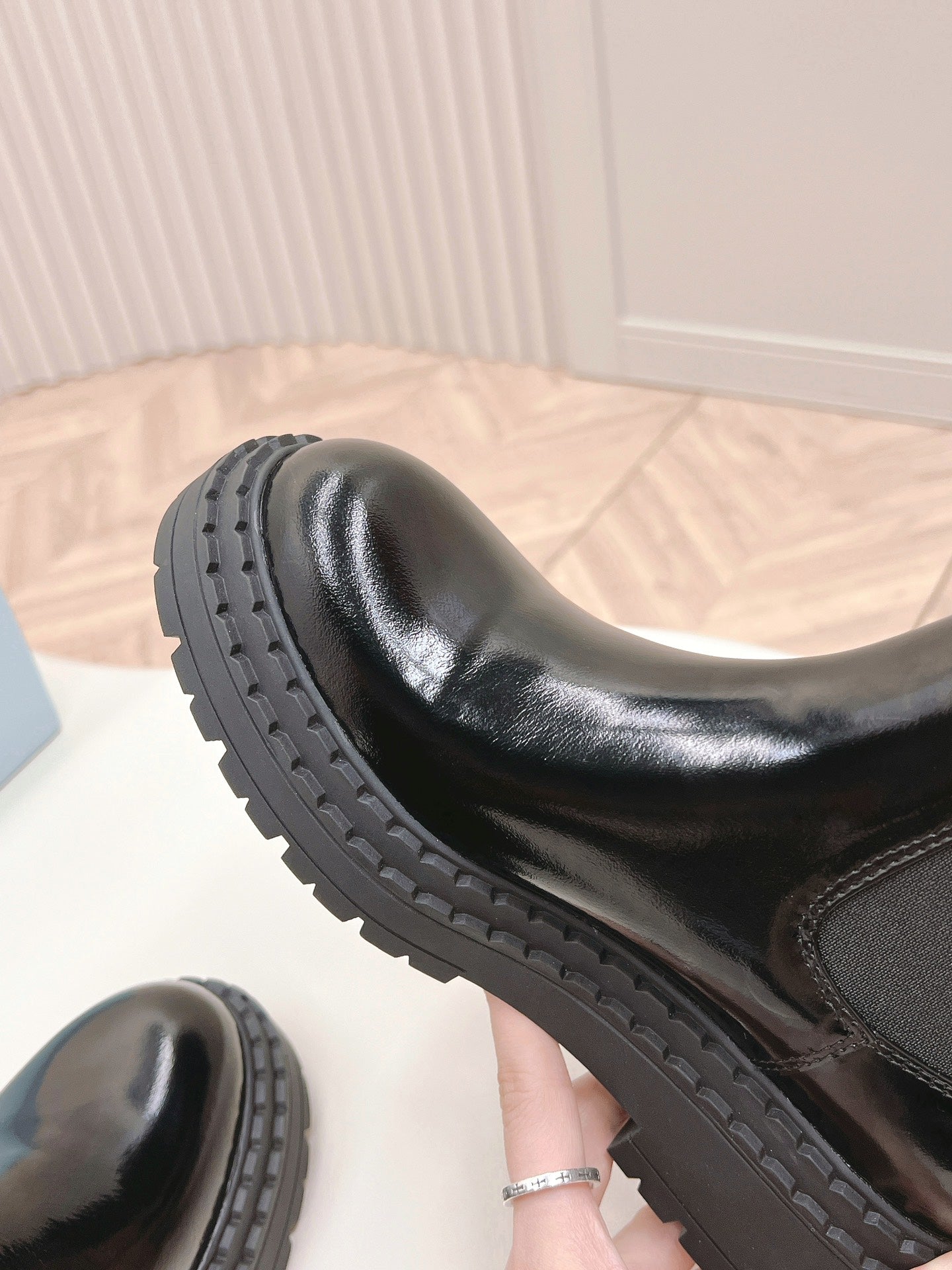 PRA BRUSHED BOOTIES GLOSSY BLACK CALFSKIN - 35