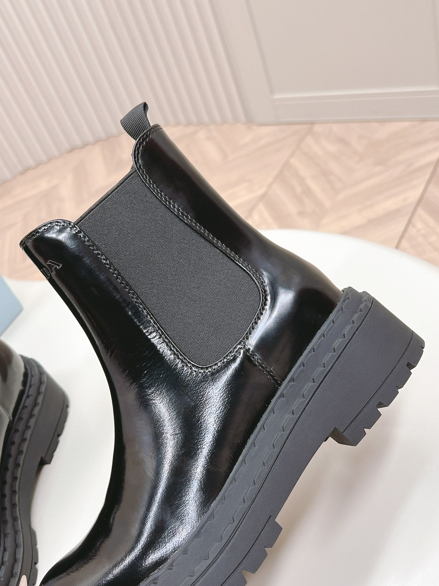 PRA BRUSHED BOOTIES GLOSSY BLACK CALFSKIN - 35