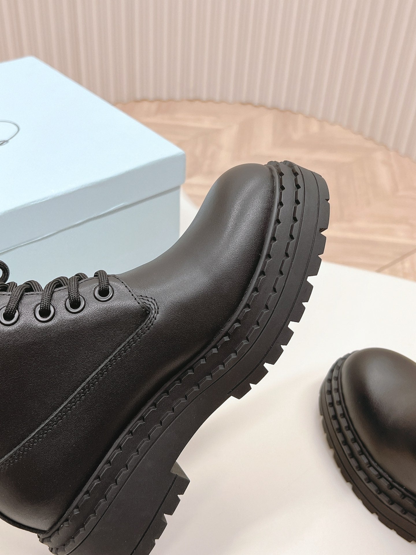 PRA LACE-UP BOOTS BLACK CALFSKIN - 35