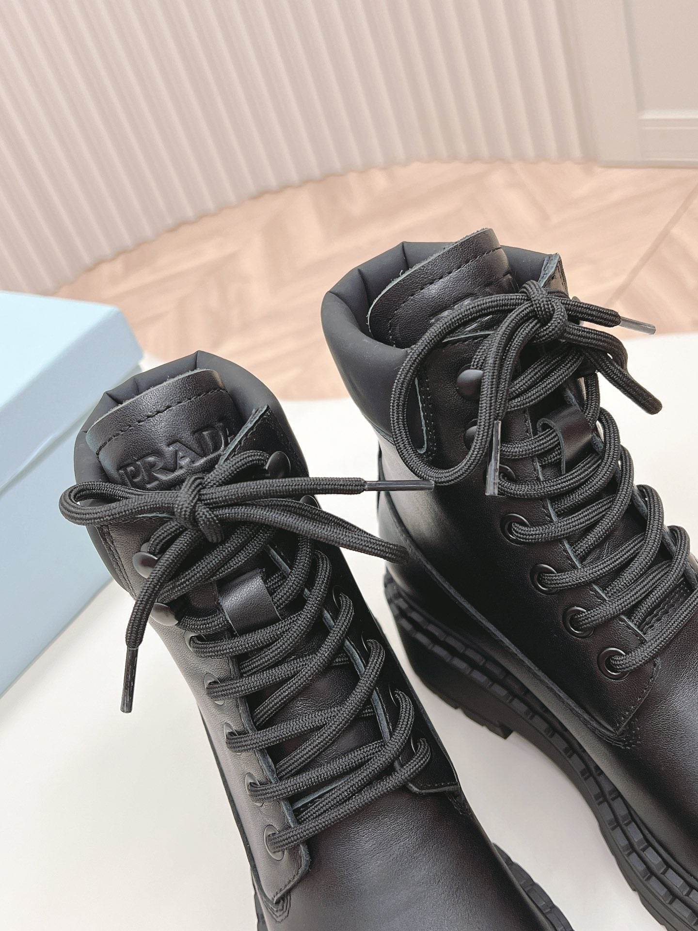 PRA LACE-UP BOOTS BLACK CALFSKIN - 35