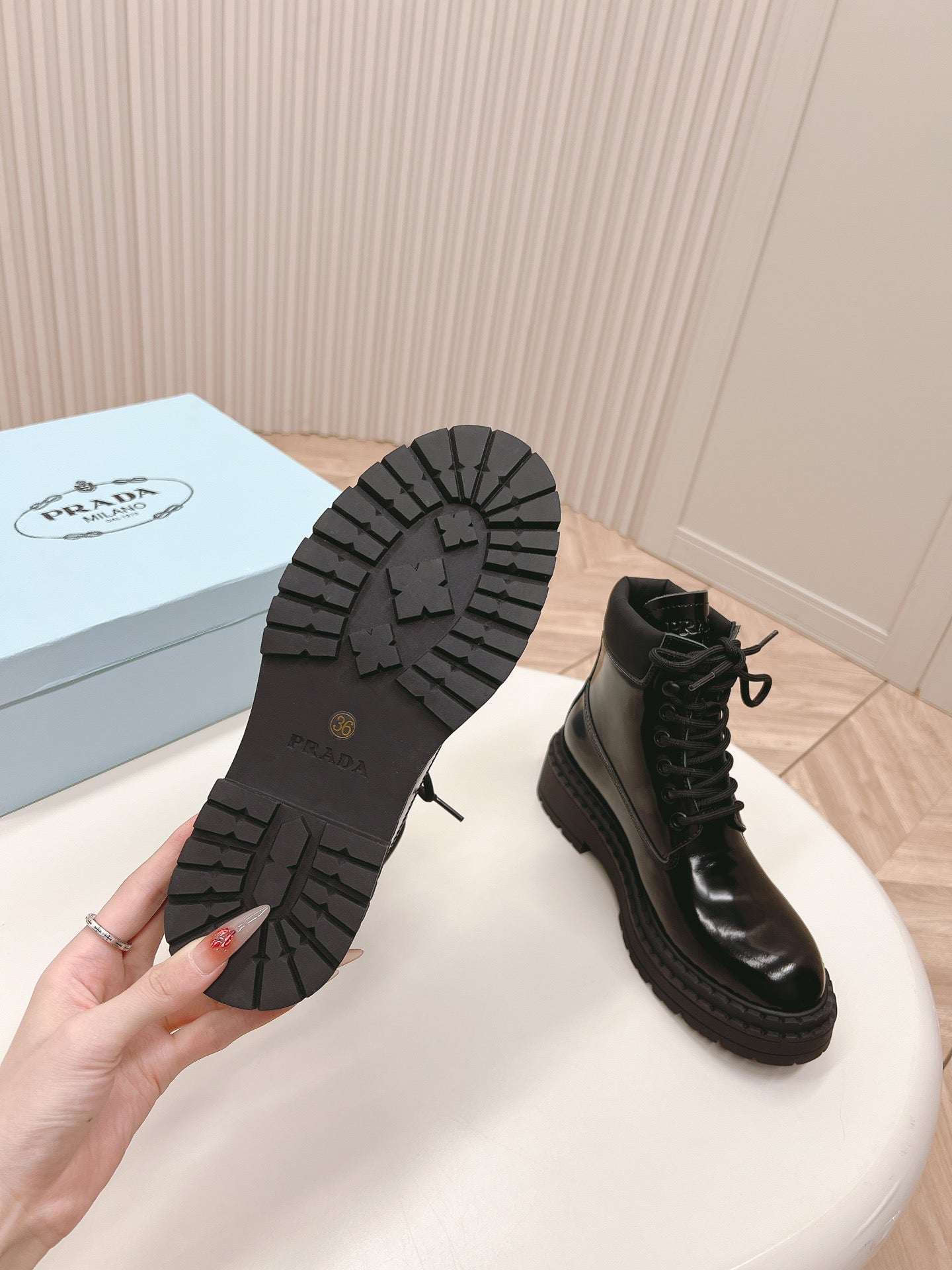 PRA LACE-UP BOOTS GLOSSY BLACK CALFSKIN - 35