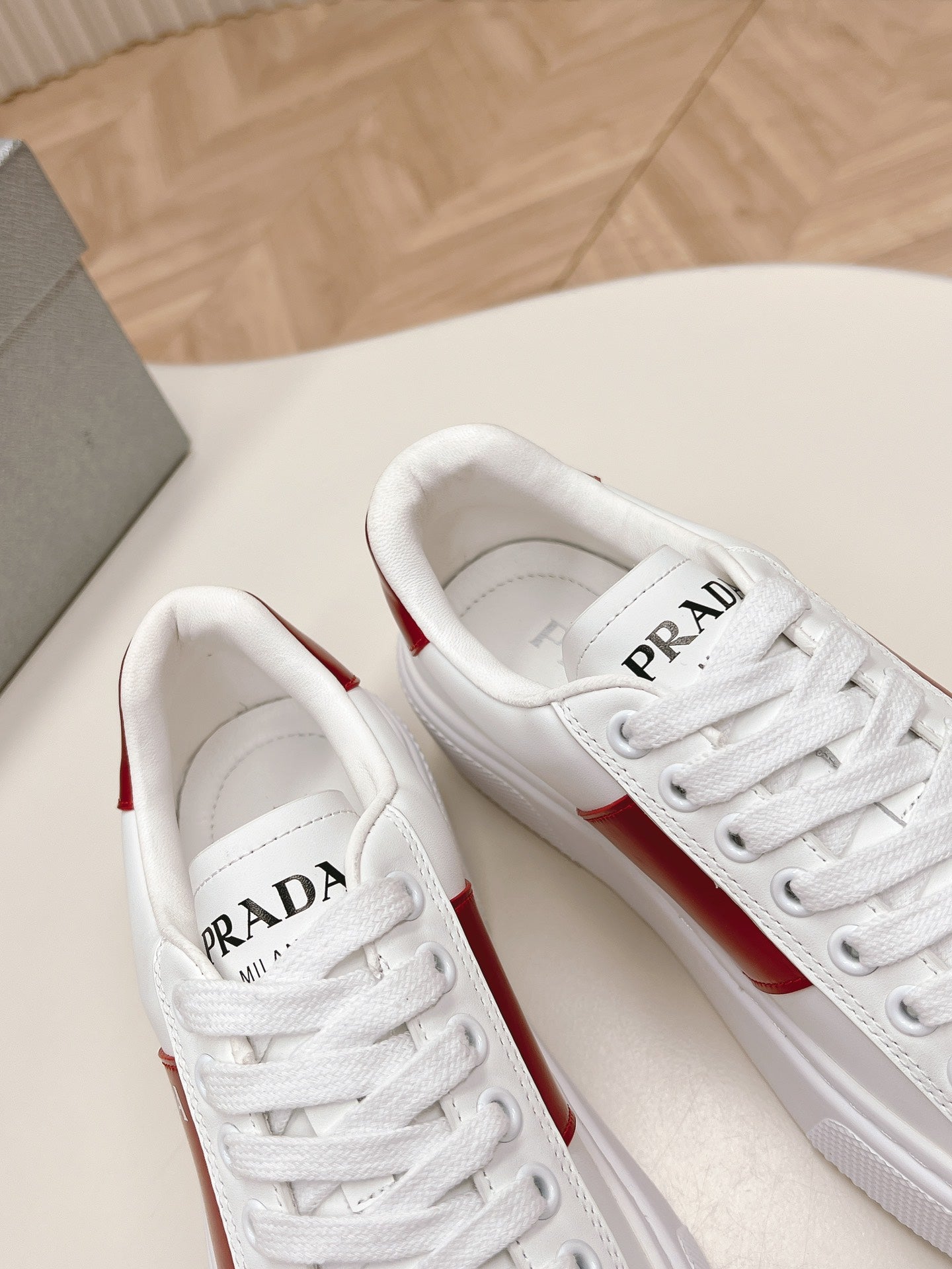 PRA LEATHER LOGO OUTLET SNEAKERS BLACK AND CHERRY CALFSKIN - 35