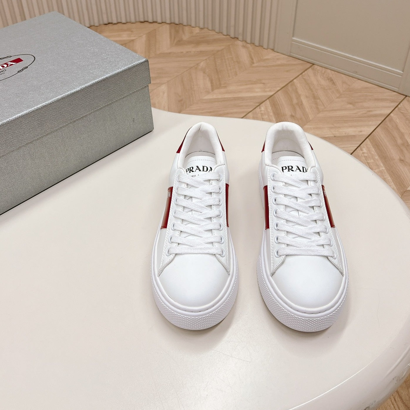 PRA LEATHER LOGO OUTLET SNEAKERS BLACK AND CHERRY CALFSKIN - 35