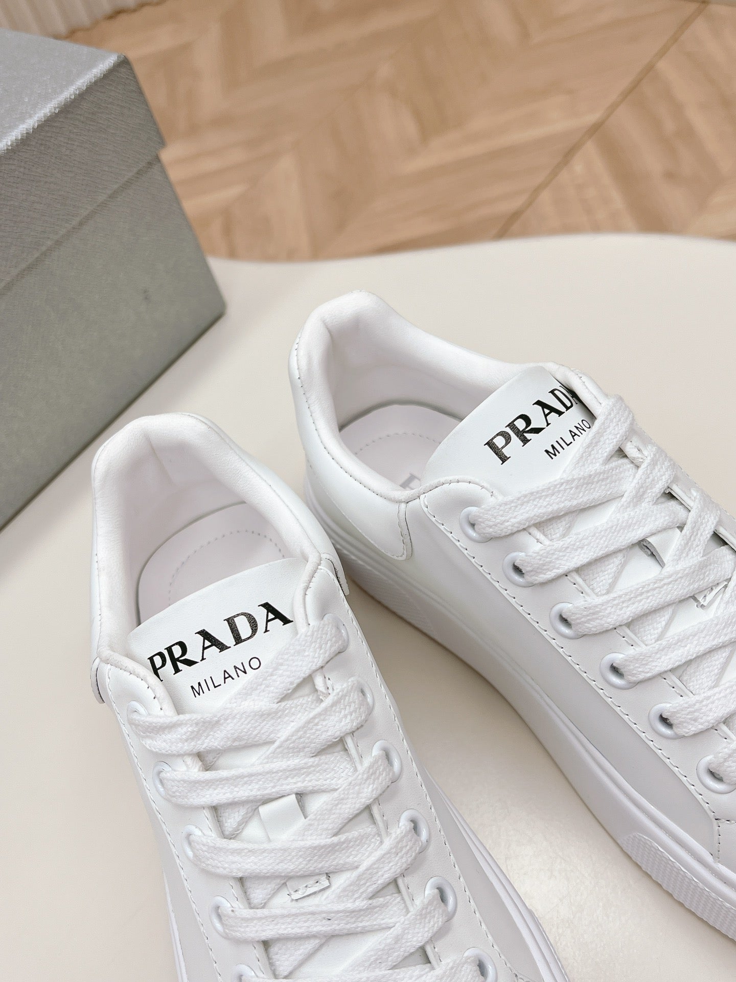 PRA RETRO SNEAKERS WHITE CALFSKIN - 35