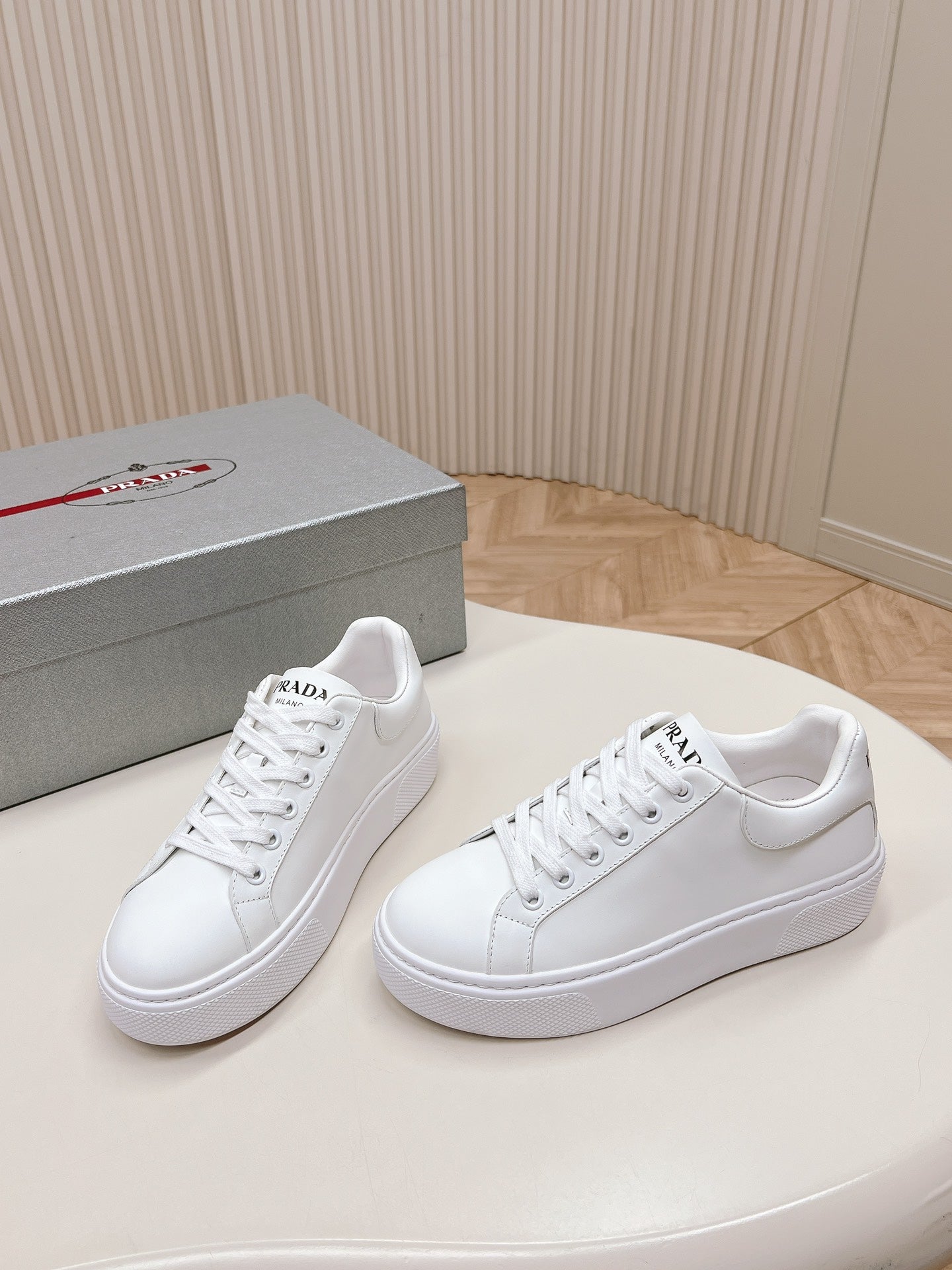 PRA RETRO SNEAKERS WHITE CALFSKIN - 35