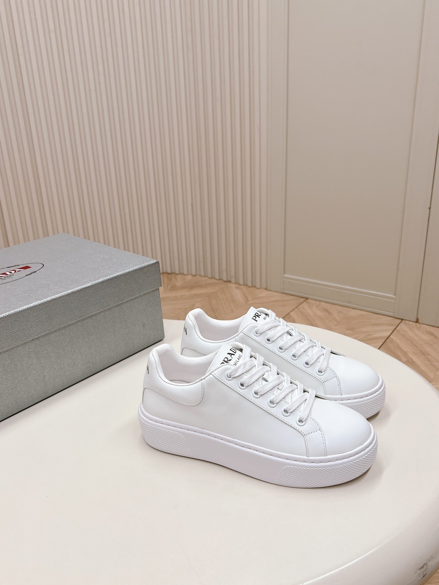 PRA RETRO SNEAKERS WHITE CALFSKIN - 35