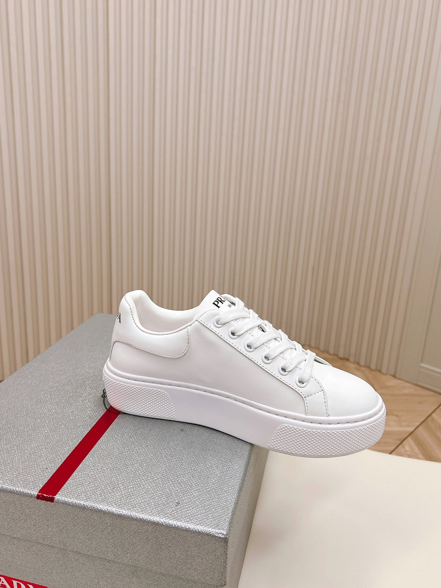 PRA RETRO SNEAKERS WHITE CALFSKIN - 35