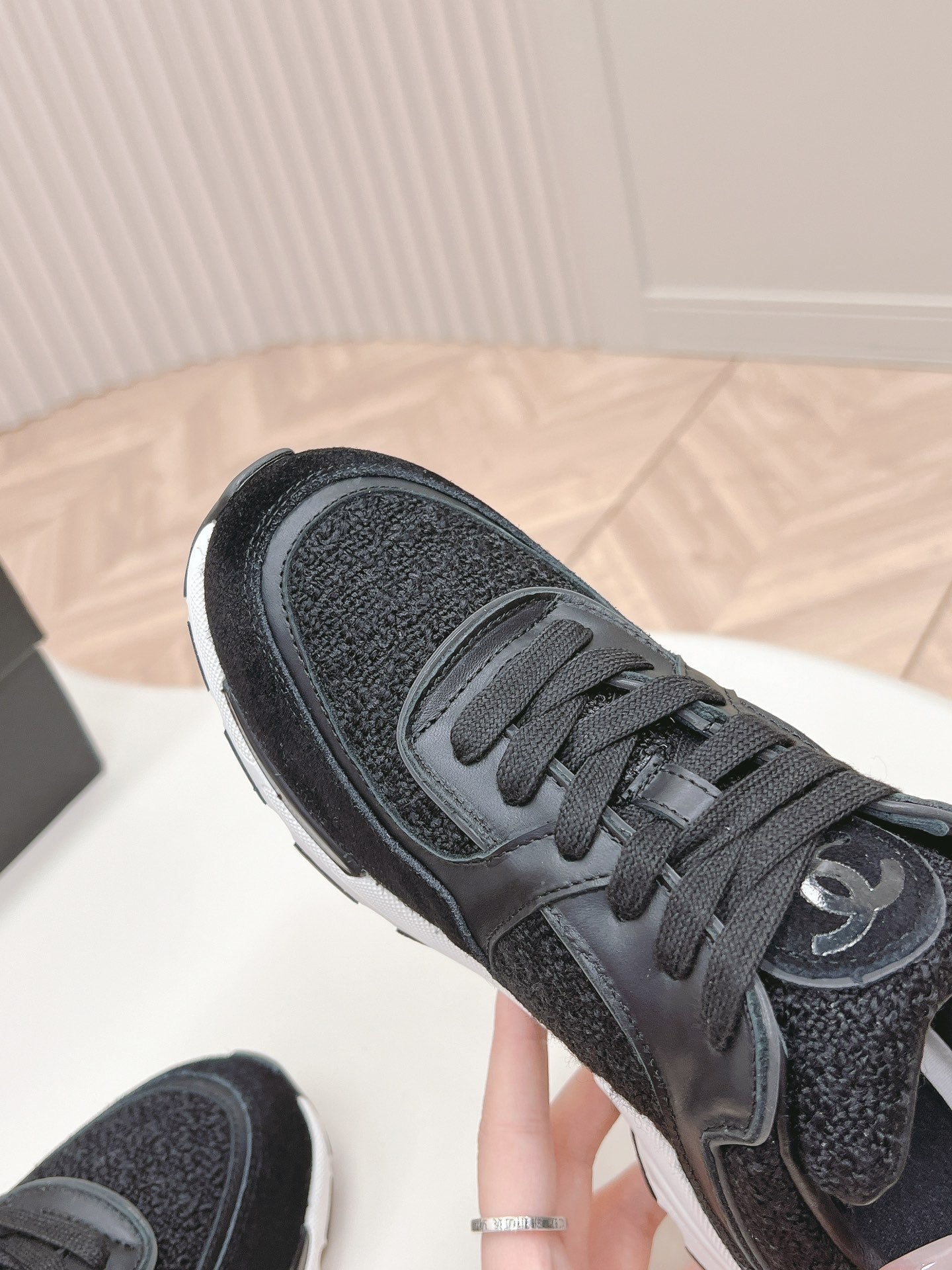 TRAINERS IN BLACK SUEDE AND CALFSKIN - 35