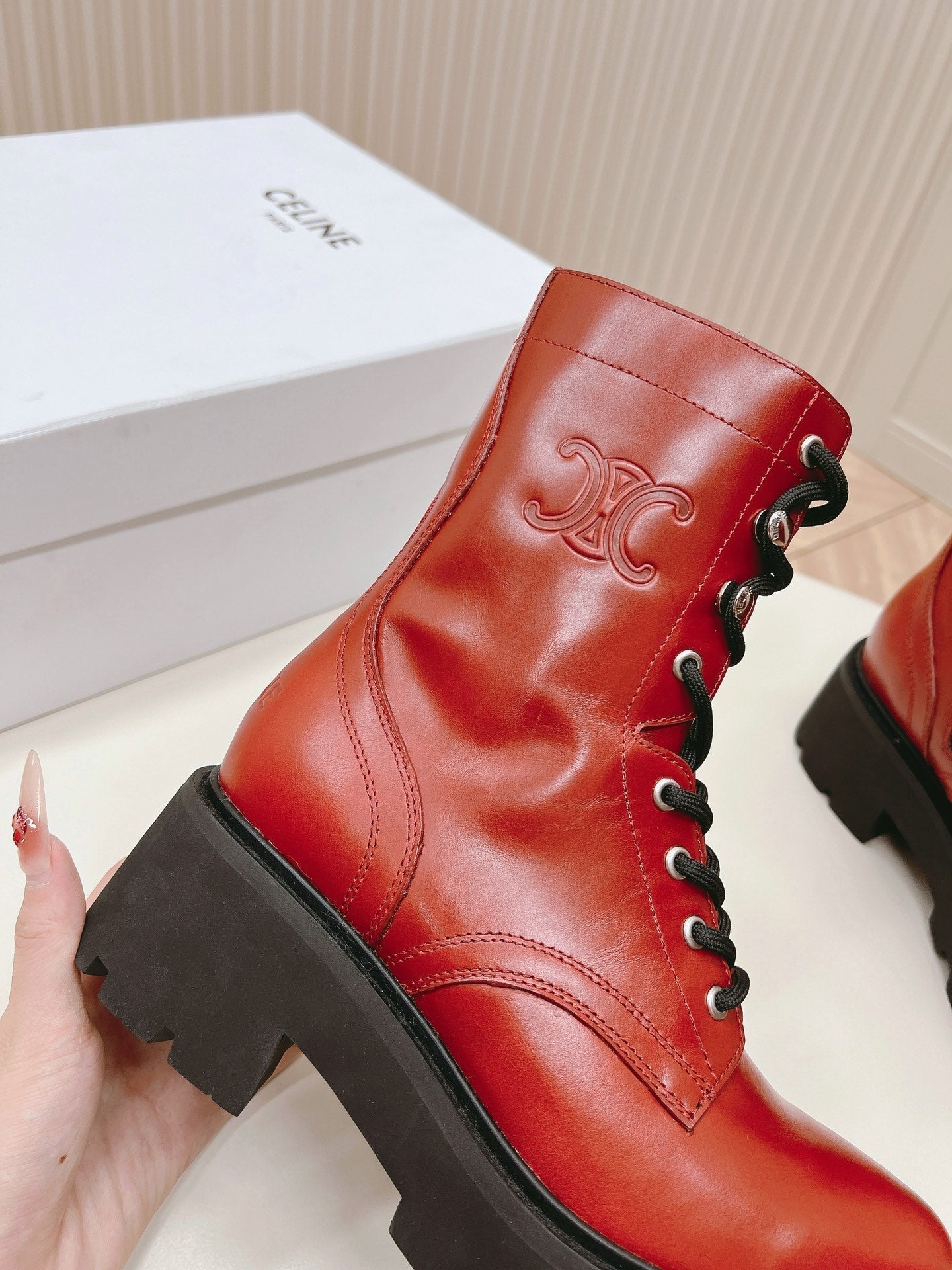 TRIOMPHE RANGERS MID LACE-UP BOOT IN CHERRY RED CALFSKIN - 35