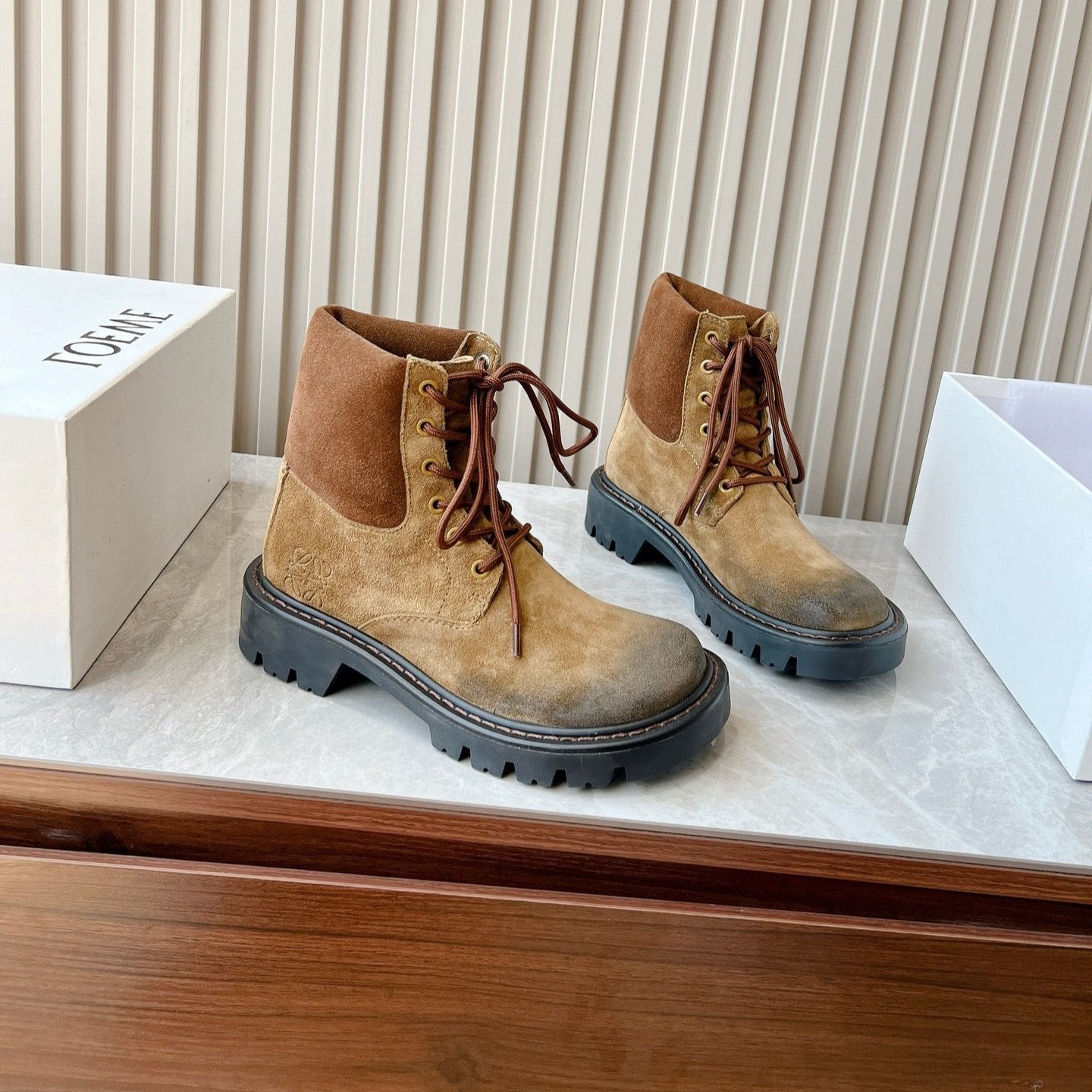 LW SIERRA COMBAT BOOT BROWN AND BLACK SUEDE - 35