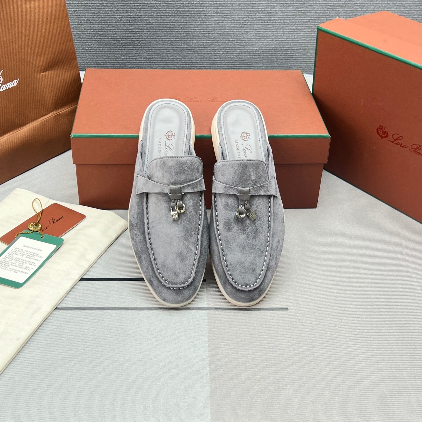 LP SUMMER CHARMS WALK MULES IN GREY SUEDE - 35