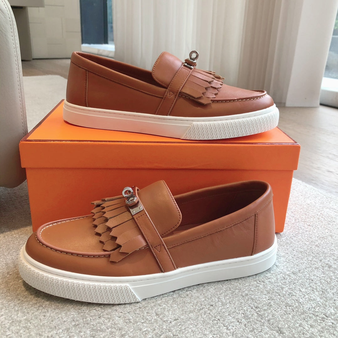 GAME SLIP-ON SNEAKER CARAMEL WITH TASSELS CALFSKIN - 35