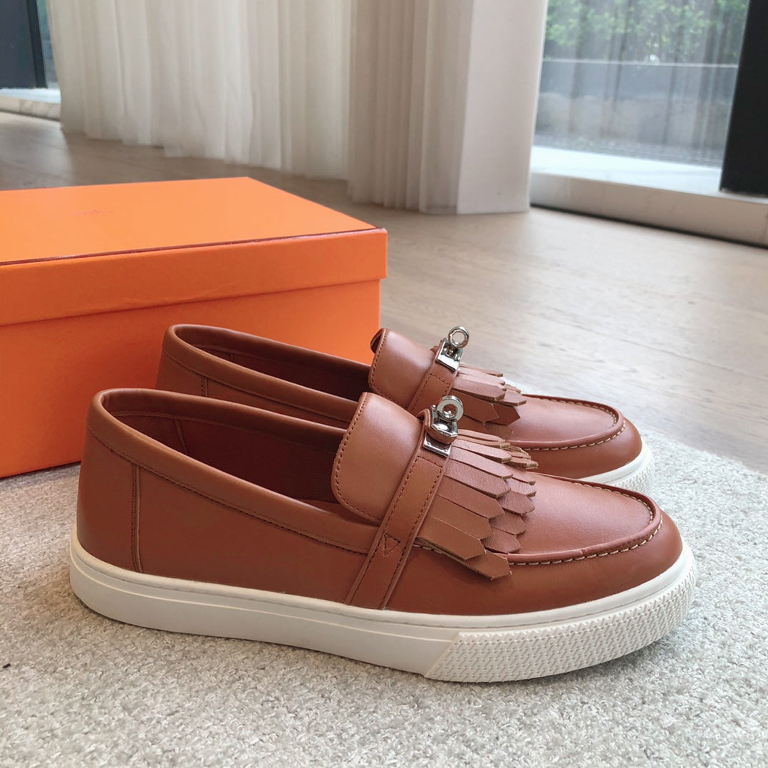 GAME SLIP-ON SNEAKER CARAMEL WITH TASSELS CALFSKIN - 35