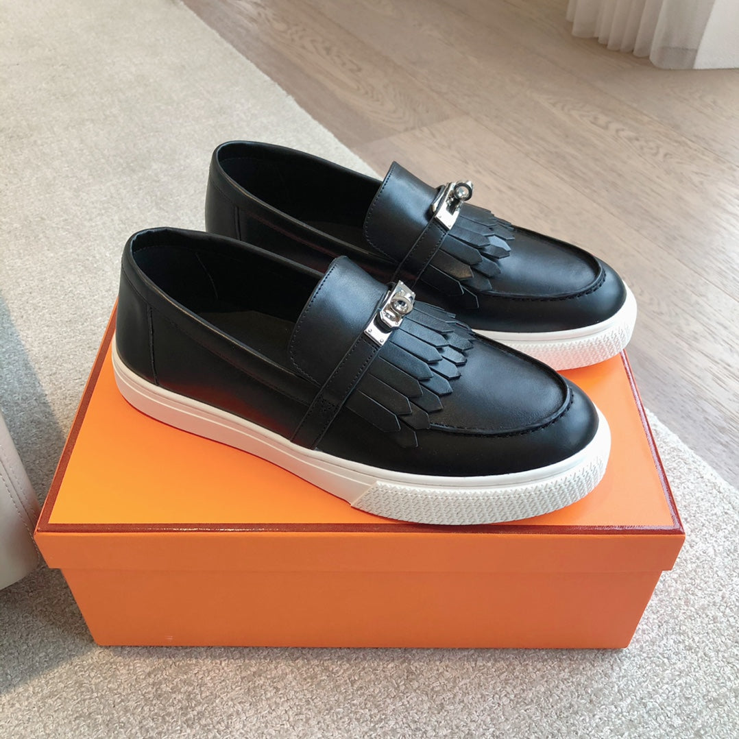 GAME SLIP-ON SNEAKER BLACK WITH TASSELS CALFSKIN - 35