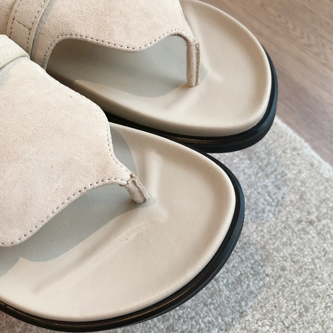 EMPIRE SANDAL CREAM WHITE SUEDE - 35
