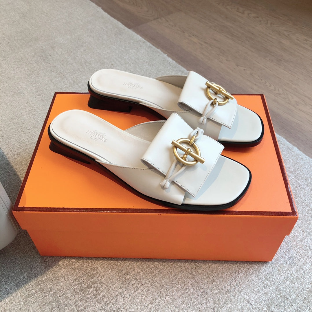 ISLE SANDAL WHITE CALFSKIN - 35