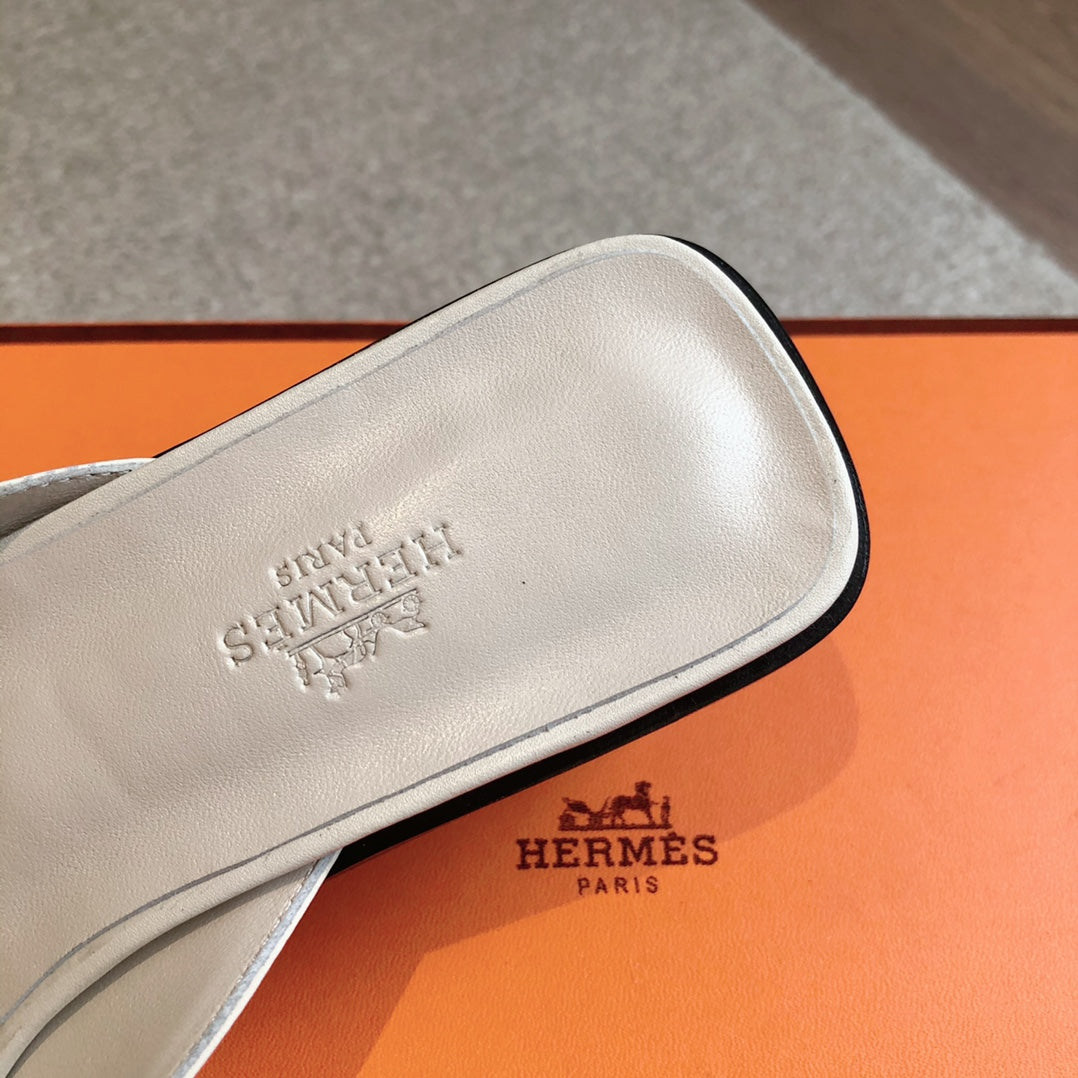 ILOT 45 SANDAL WHITE CALFSKIN - 35