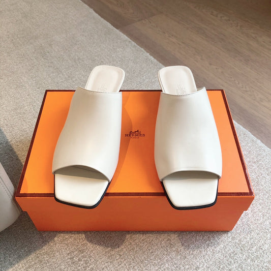 ICONIQUE 25 SANDAL WHITE CALFSKIN - 35