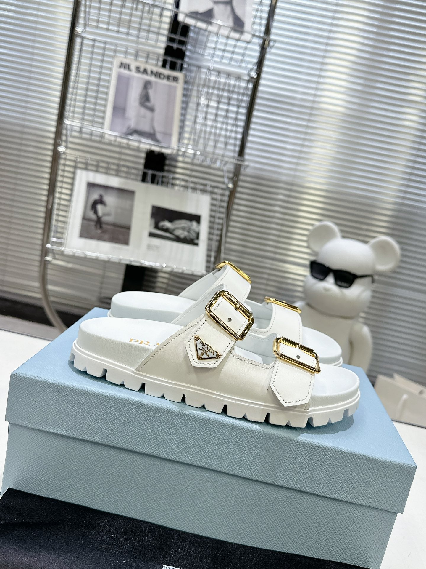 PRADA 25S STRAP SLIDES 30MM IN WHITE CALFSKIN GOLD HARDWARE - 35