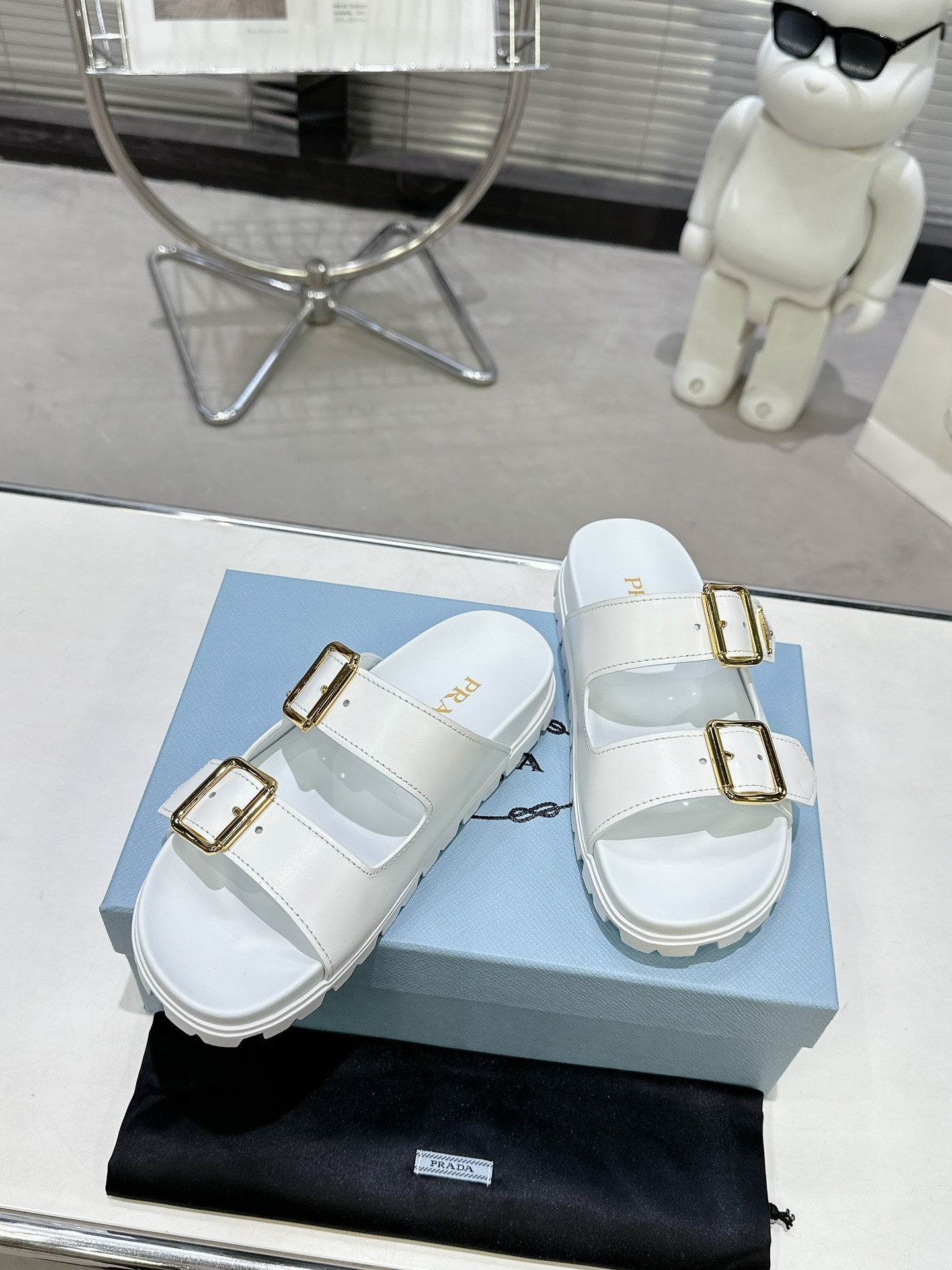 PRADA 25S STRAP SLIDES 30MM IN WHITE CALFSKIN GOLD HARDWARE - 35