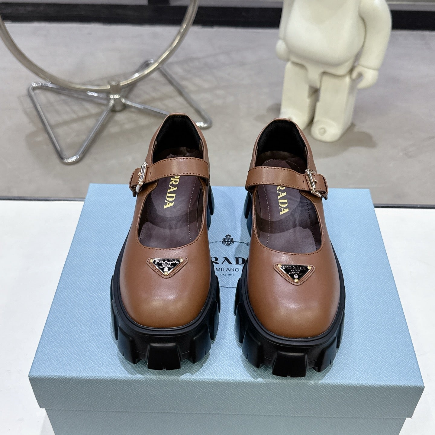 PRADA 25S PLATFORM MARY JANE SHOES IN BROWN CALFSKIN - 35