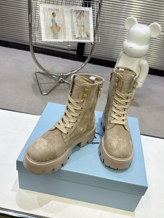PRADA 25S WARRIOR BOOTS IN BEIGE SUEDE - 35