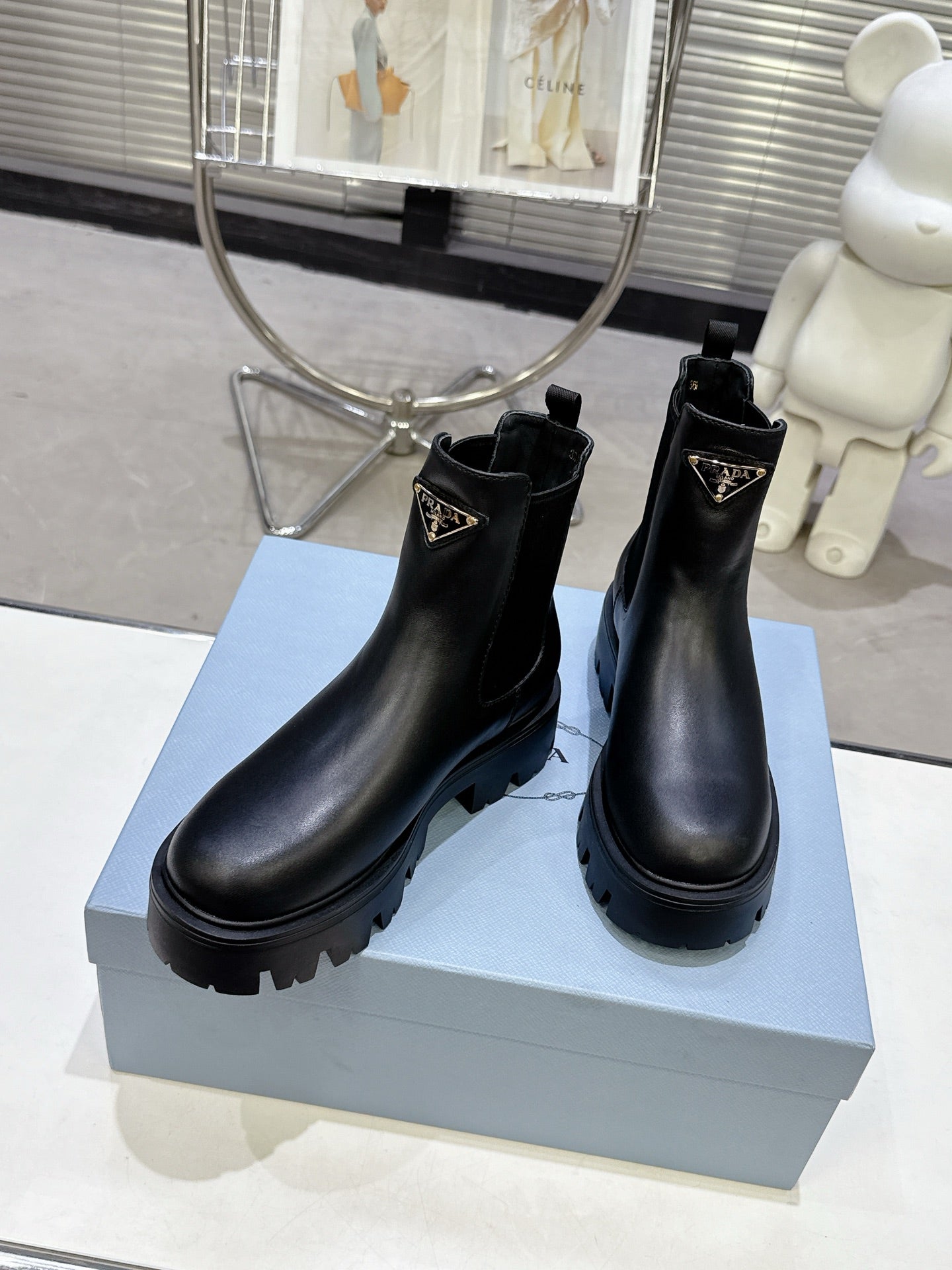 PRADA 25S RETRO PLATFORM MARTIN ANKLE BOOTS IN BLACK CALFSKIN - 35