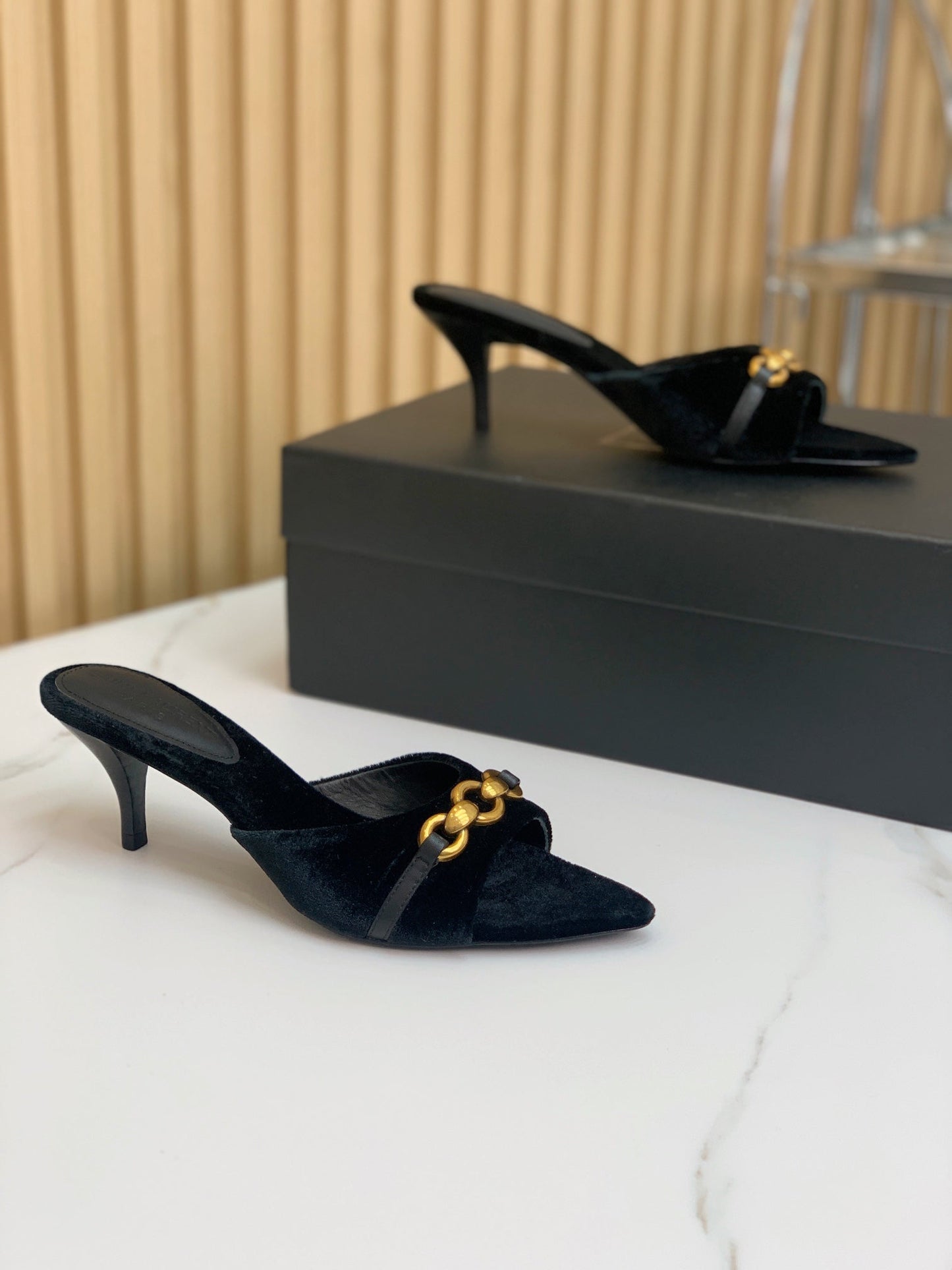 SL CHAIN ATTACH HEELED MULES BLACK VELVET - 35