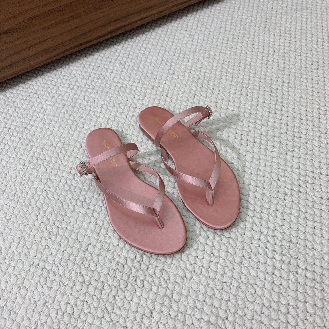 SL CRYSTAL BUCKLE THONG SANDAL LIGHT PINK SATIN - 35