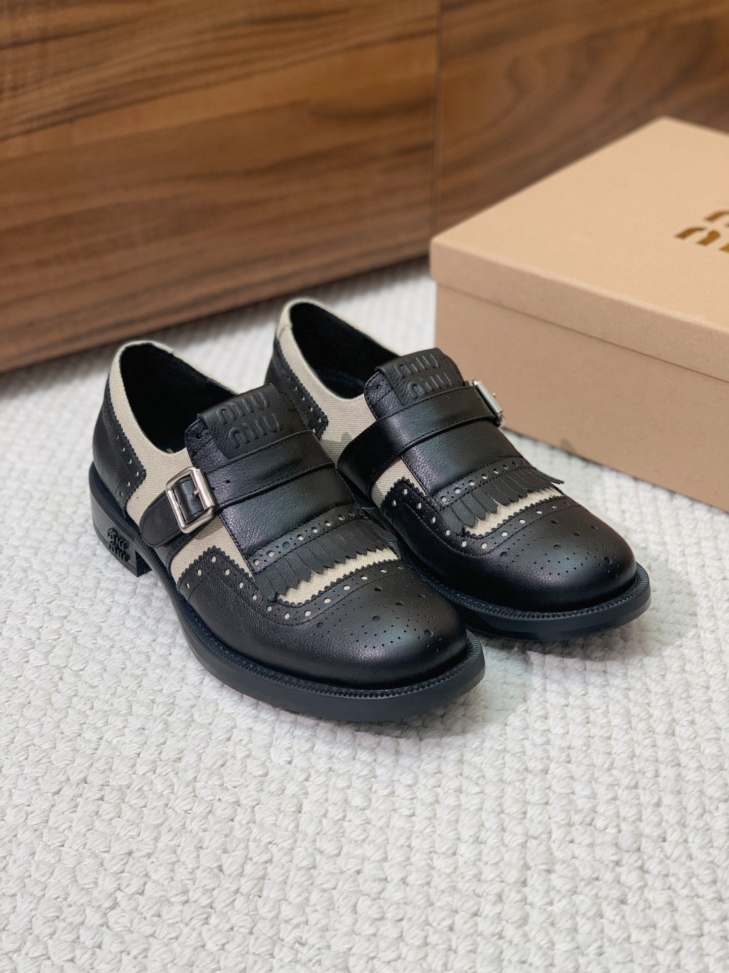 OXFORD SHOES BLACK MIX CREAM COWHIDE - 35
