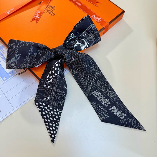 ХУСТКА HERMES 25S 86 ІЗ ШОВКУ 989357