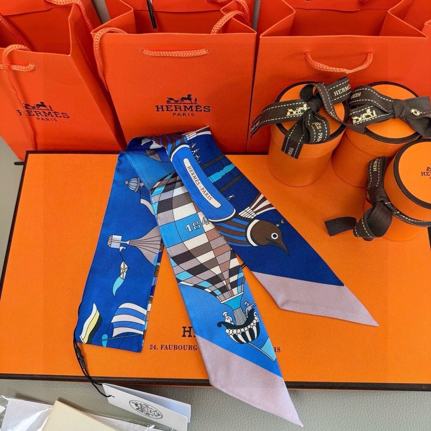 ХУСТКА-КАРЕ HERMES 25S ІЗ ШОВКУ, РОЗМІР 86, АРТИКУЛ 991544