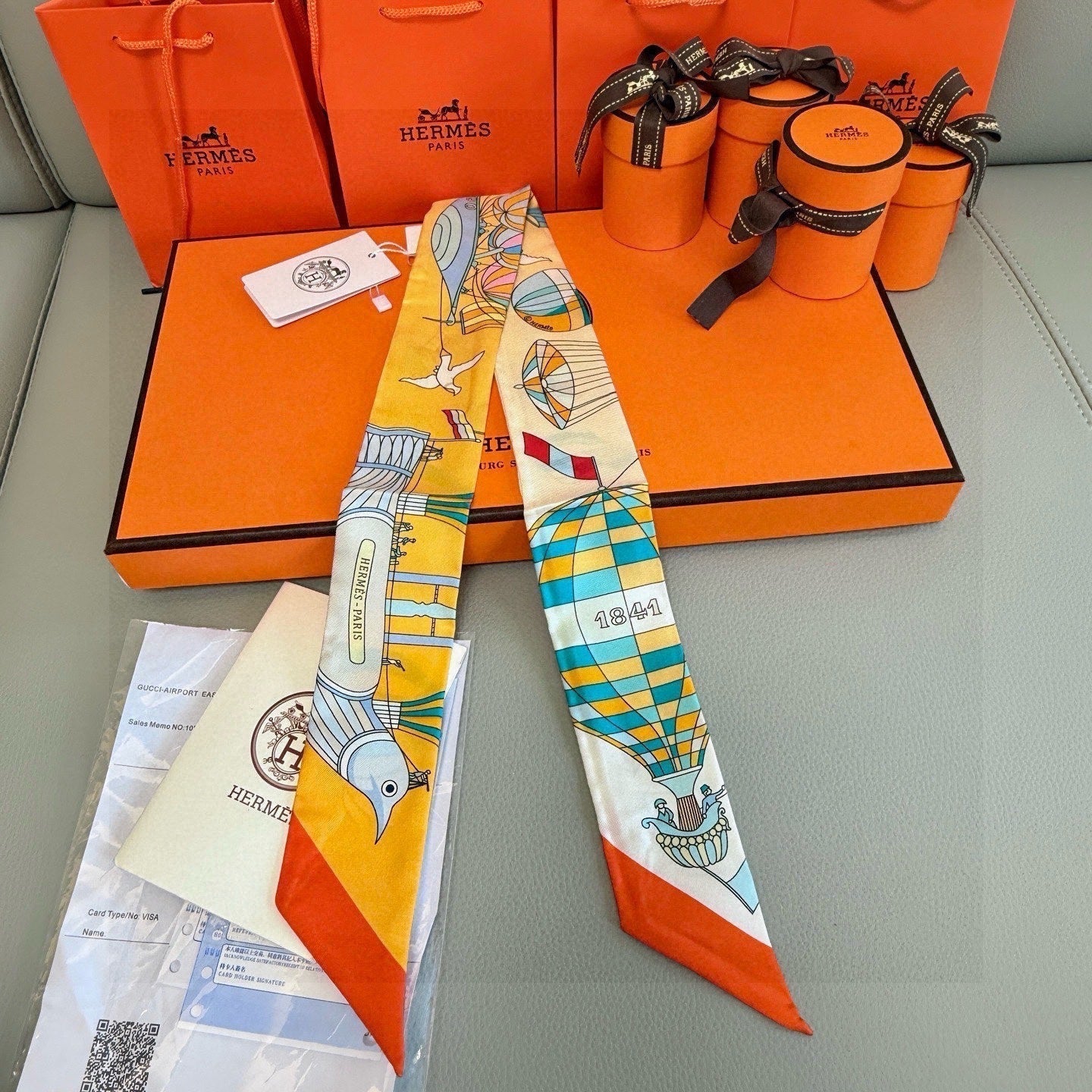 ХУСТКА HERMES 25S 86 З ШОВКУ 991545