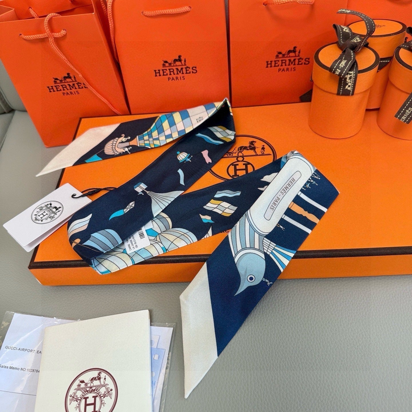 ХУСТКА HERMES 25S 86 ІЗ ШОВКУ 991546
