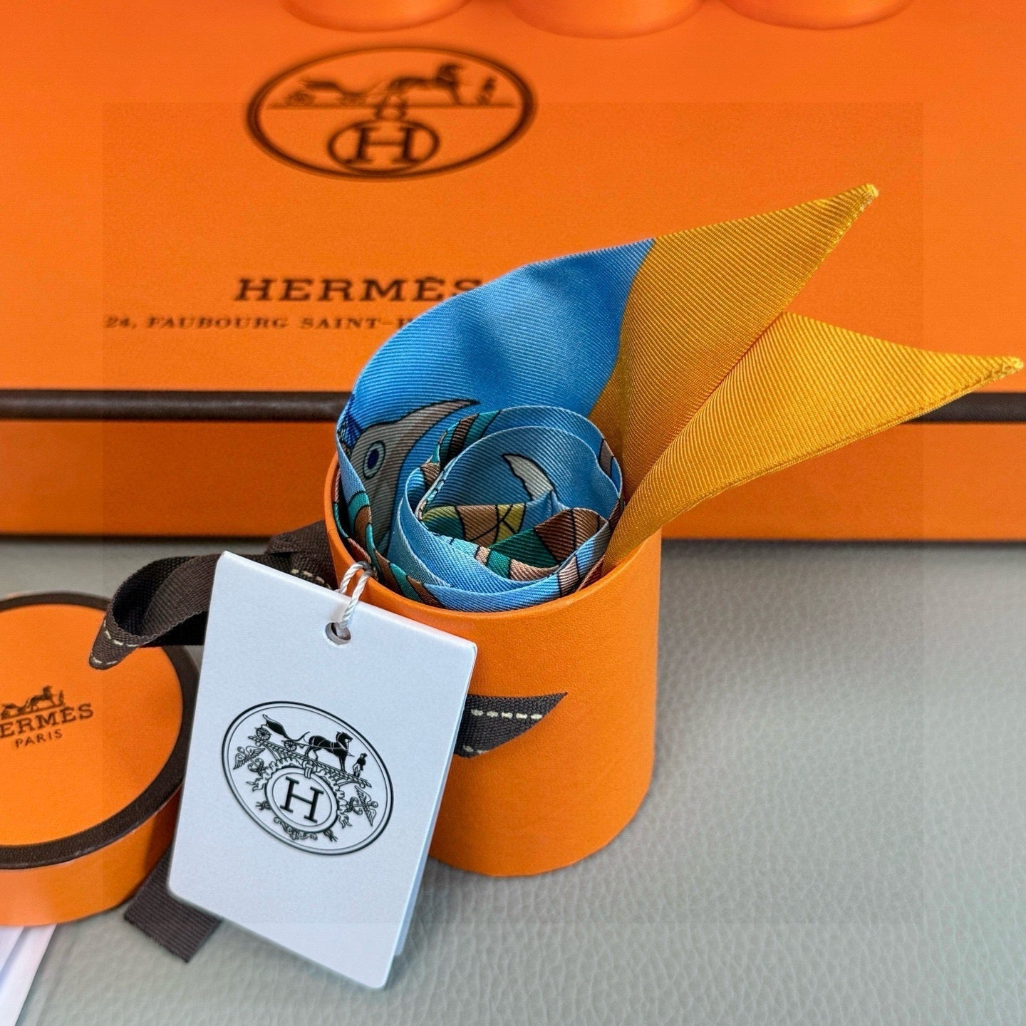 Хустка-каре HERMES 25S зі шовку (86x86 см), артикул 991547