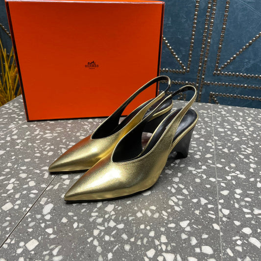 HIGH SLINGBACKS 7 CM IN LIGHT GOLD SHEEPSKIN - 35