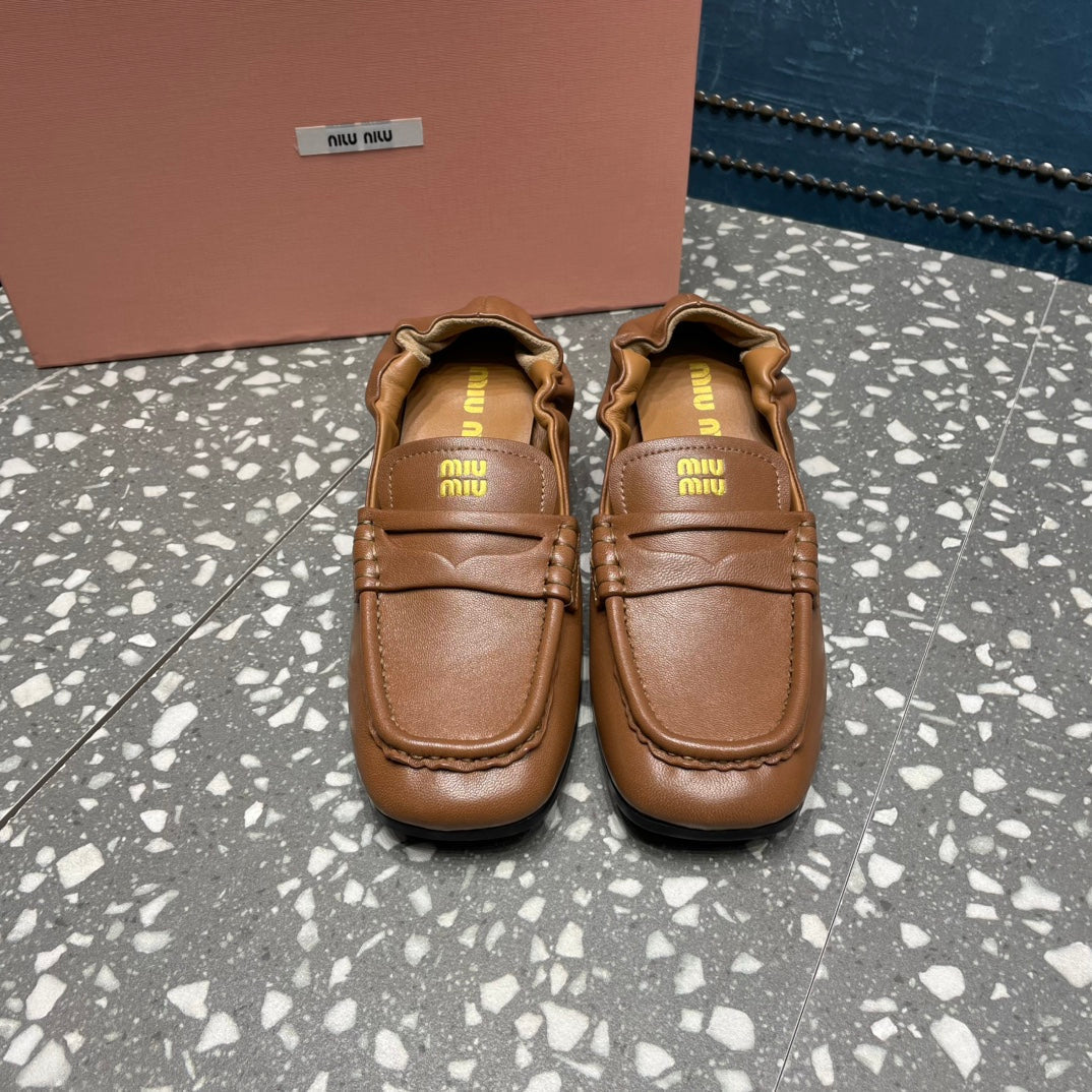 HIGH BROGUE LOAFERS IN CARAMEL BROWN LAMBSKIN - 35