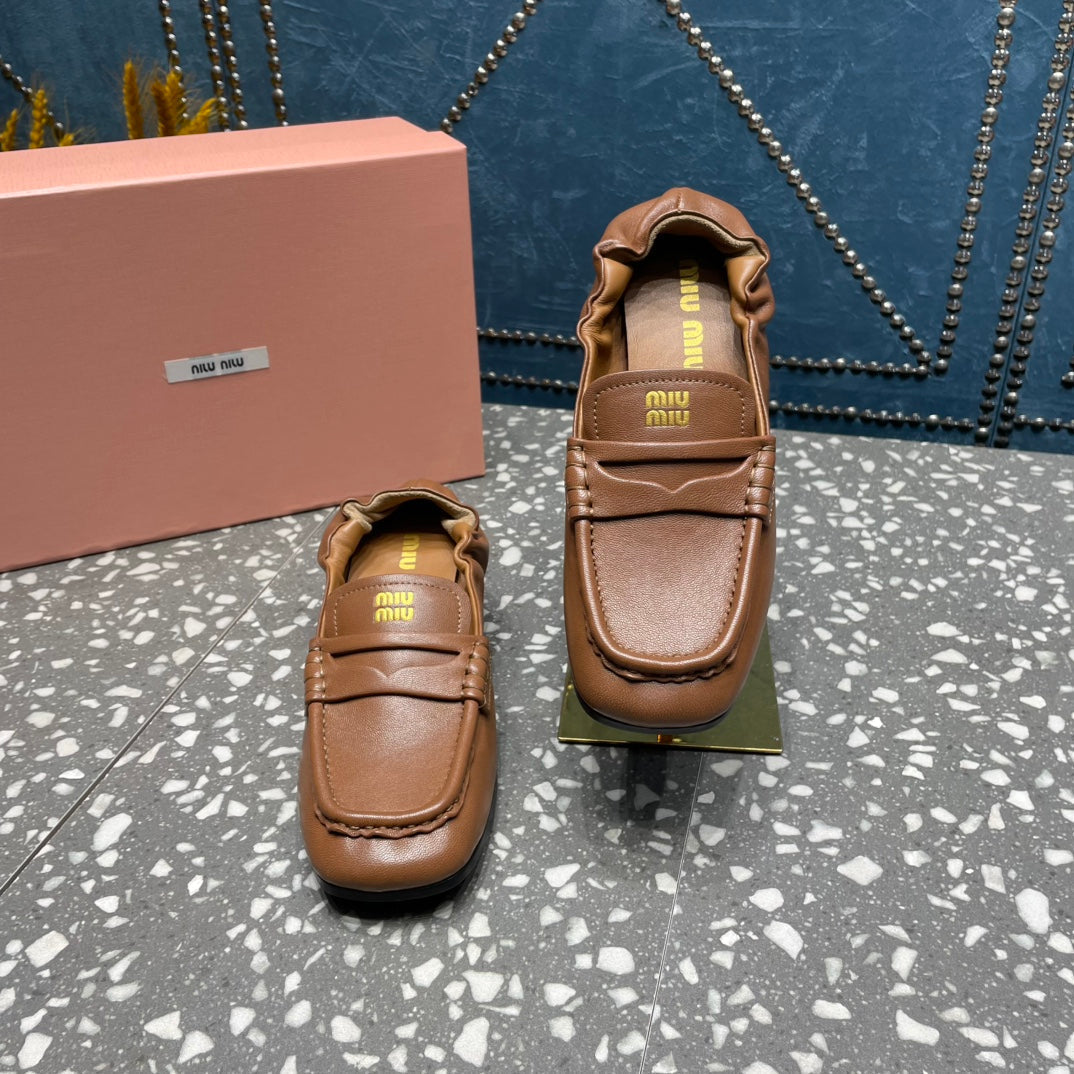 HIGH BROGUE LOAFERS IN CARAMEL BROWN LAMBSKIN - 35