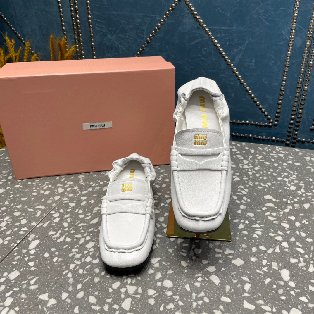 HIGH BROGUE LOAFERS IN WHITE LAMBSKIN - 35