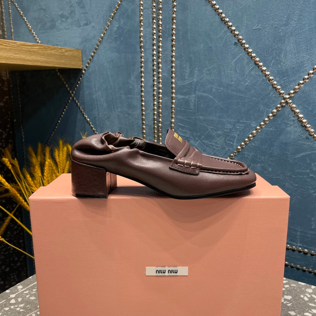 HIGH BROGUE LOAFERS IN CHESTNUT BROWN LAMBSKIN - 35