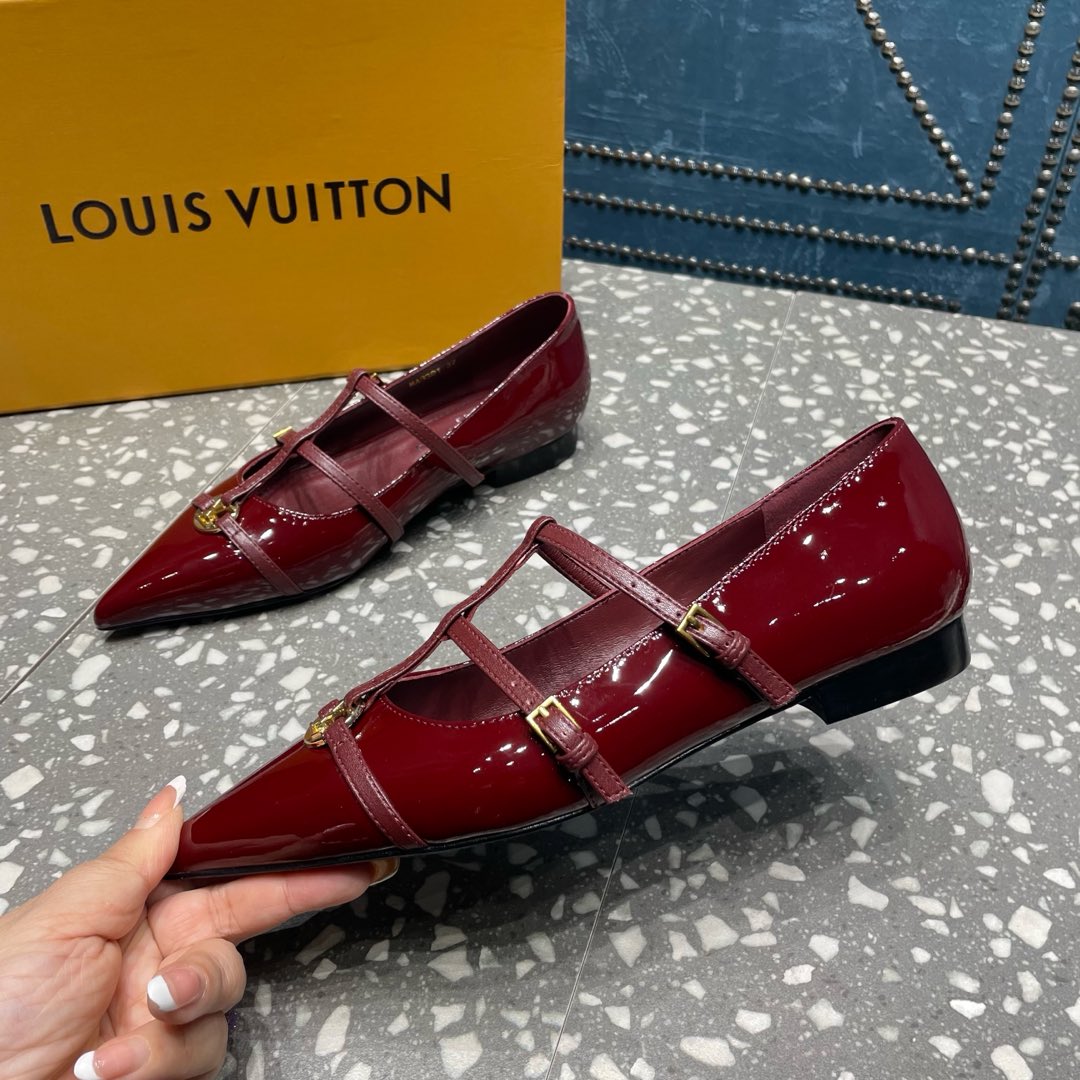 POINTED FLAT SHOES IN BURGUNDY RED CALFSKIN - 35