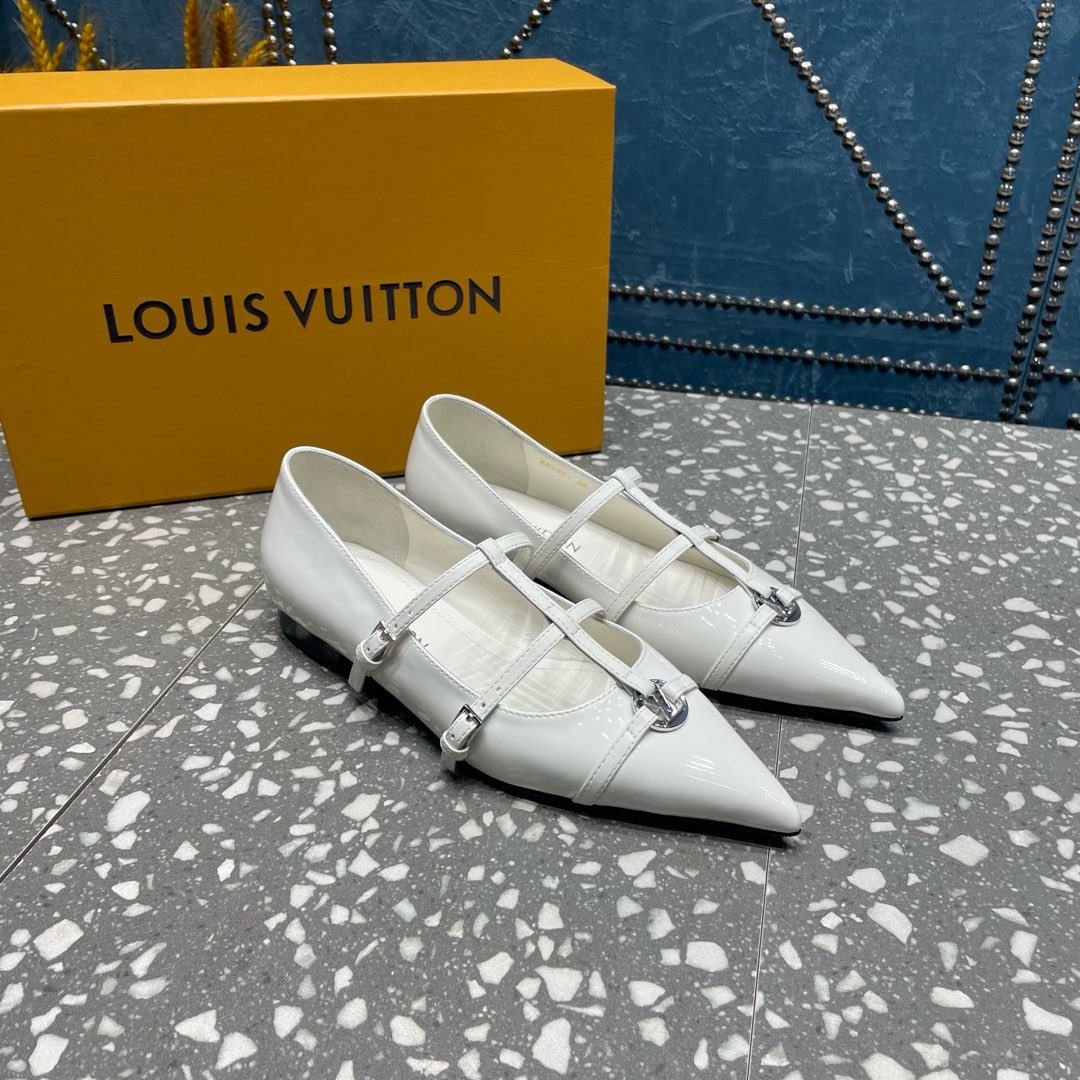 POINTED FLAT SHOES IN WHITE CALFSKIN - 35