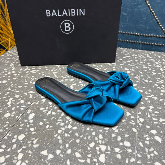 ШЛЬОПАНЦІ BALMAIN 26S З АТЛАСУ КОЛЬОРУ ОКЕАНУ