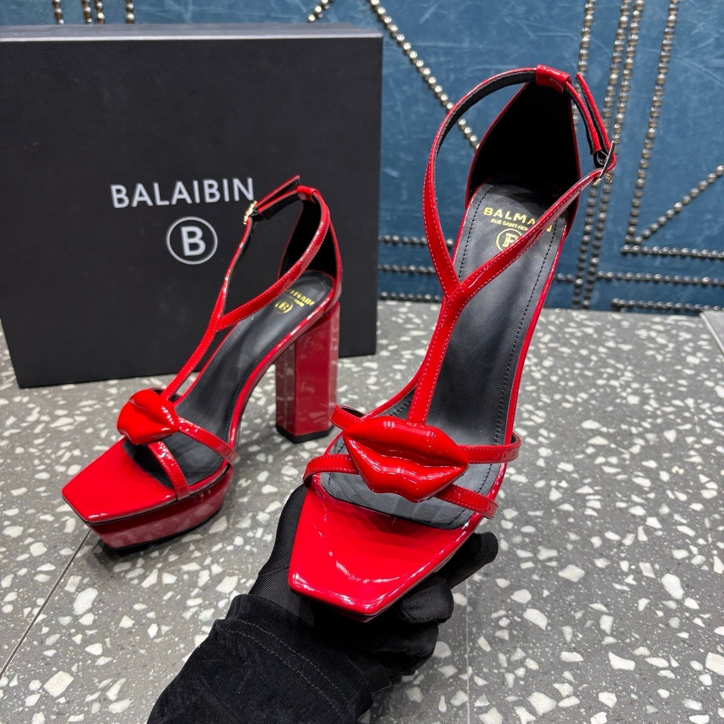 БОСОНІЖКИ BALMAIN 26S НА ВИСОКИХ ПІДБОРАХ 105 ММ З ЧЕРВОНОЇ ТЕЛЯЧОЇ ШКІРИ, СТИЛЬ 9