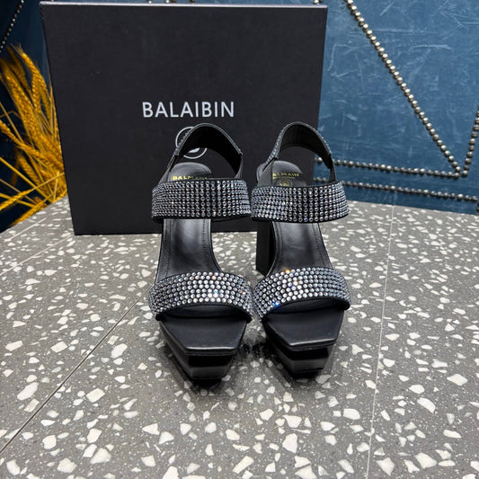 ЖІНОЧІ БОСОНІЖКИ BALMAIN НА ВИСОКИХ ПІДБОРАХ 26S, 105 ММ, З ЧОРНОЇ ТЕЛЯЧОЇ ШКІРИ З ОЗДОБЛЕННЯМ ЗІ СРІБНОГО КАМІННЯ